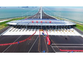 銀隆雙層巴士任港珠澳大橋央視直播車(chē)